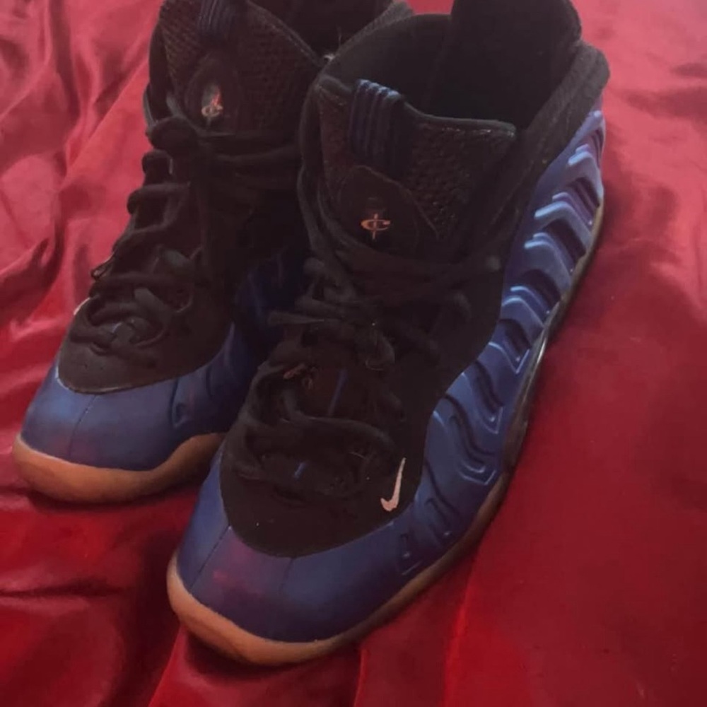Nike air foamposites “royal”